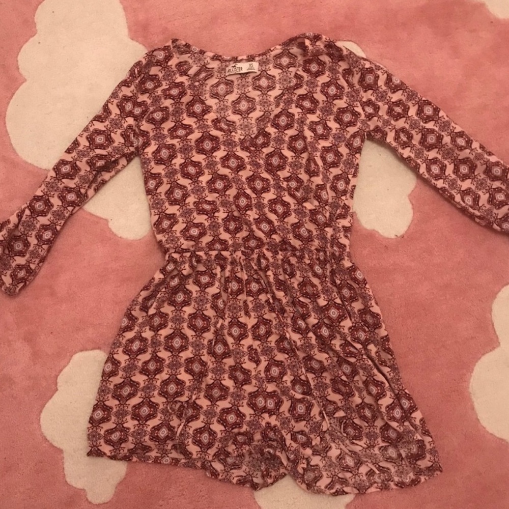 Hollister romper